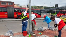 Jornada de aseo de TRANSMILENIO