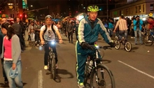 Ciclovía nocturna en Bogotá en el marco de festival de verano