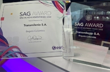 Organización ESRI da premio a TransMilenio